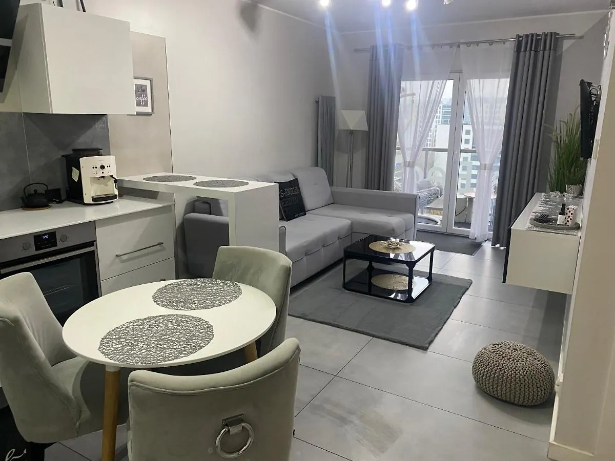 Apartment Albatross Towers Joda Bed Poland