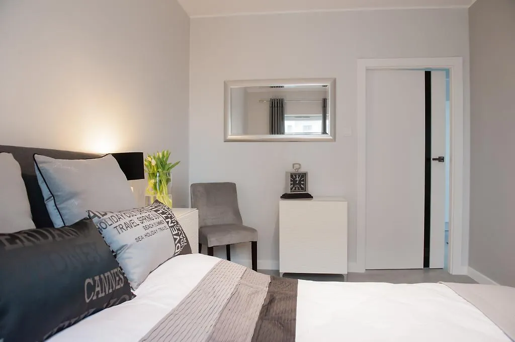 Albatross Towers Joda Bed 0*, Gdansk Poland